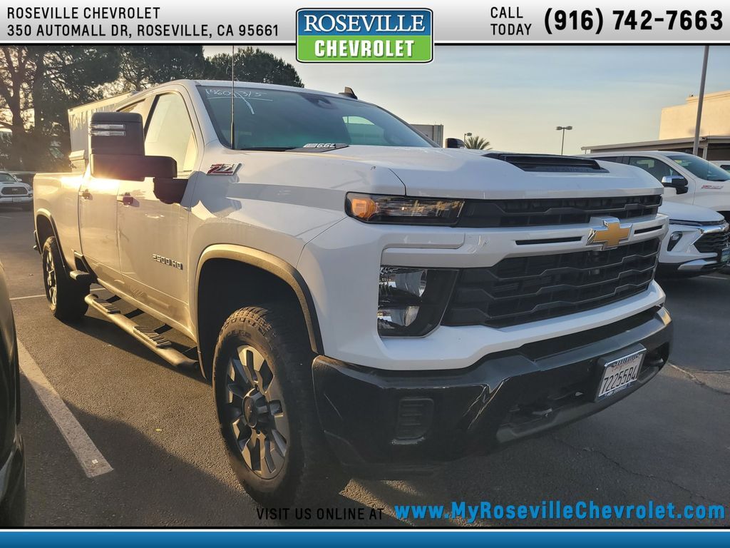 2024 Chevrolet Silverado 2500HD Custom
