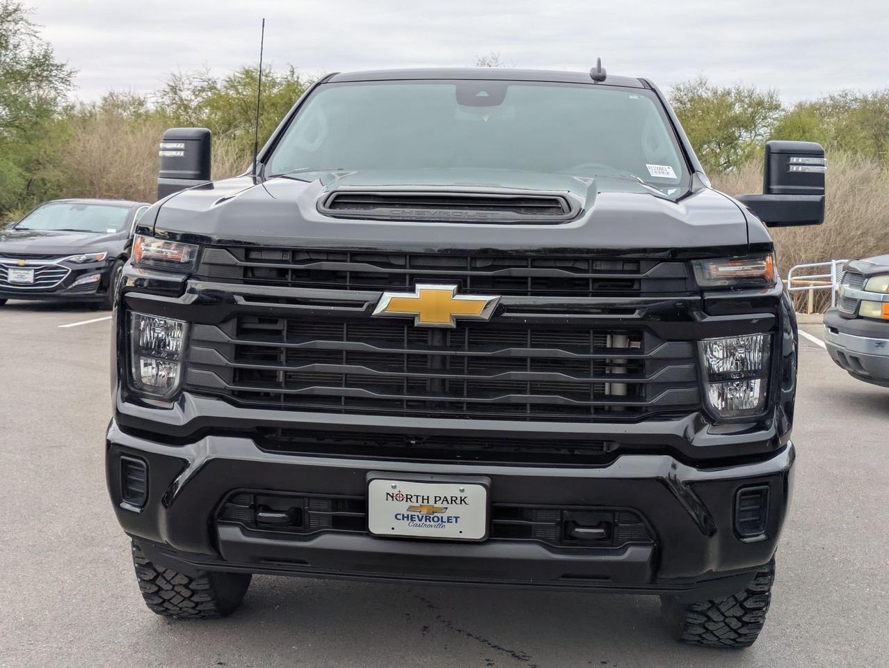 2024 Chevrolet Silverado 2500HD Custom Castroville TX