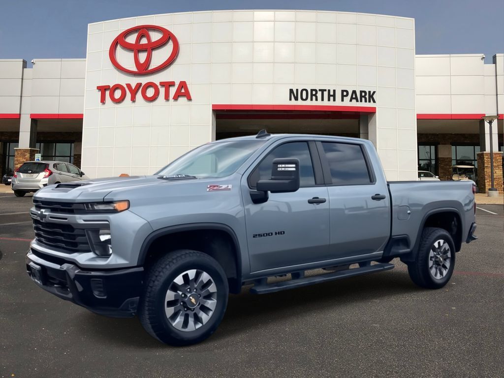 2024 Chevrolet Silverado 2500HD Custom