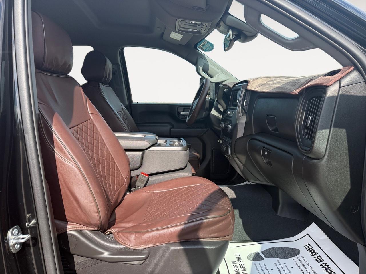 2024 Chevrolet Silverado 2500HD Custom, TONNEAU COVER, RUNNING BOARDS, TOW PACKAGE, BACKUP CAMERA, POWER MIRRORS W/ TURN SIGNALS, REMOTE START, WIFI, NAVIGATION, APPLE CARPLAY/ANDROID AUTO, TRUCKS THIS CLEAN DONT LAST LONG! Norfolk VA