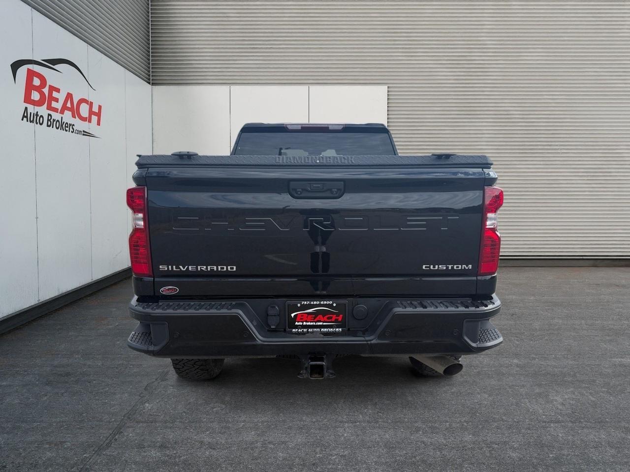 2024 Chevrolet Silverado 2500HD Custom, TONNEAU COVER, RUNNING BOARDS, TOW PACKAGE, BACKUP CAMERA, POWER MIRRORS W/ TURN SIGNALS, REMOTE START, WIFI, NAVIGATION, APPLE CARPLAY/ANDROID AUTO, TRUCKS THIS CLEAN DONT LAST LONG! Norfolk VA