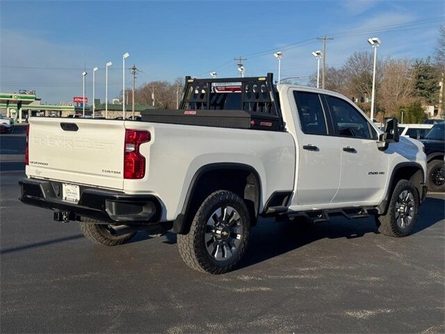 2024 Chevrolet Silverado 2500HD Custom