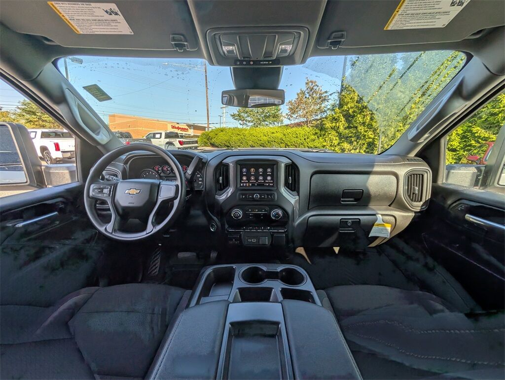 2024 Chevrolet Silverado 2500HD Custom