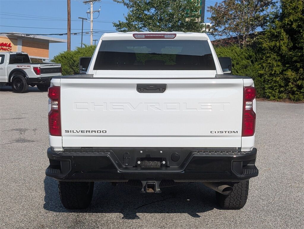 2024 Chevrolet Silverado 2500HD Custom