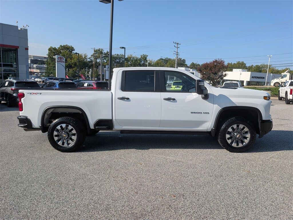 2024 Chevrolet Silverado 2500HD Custom