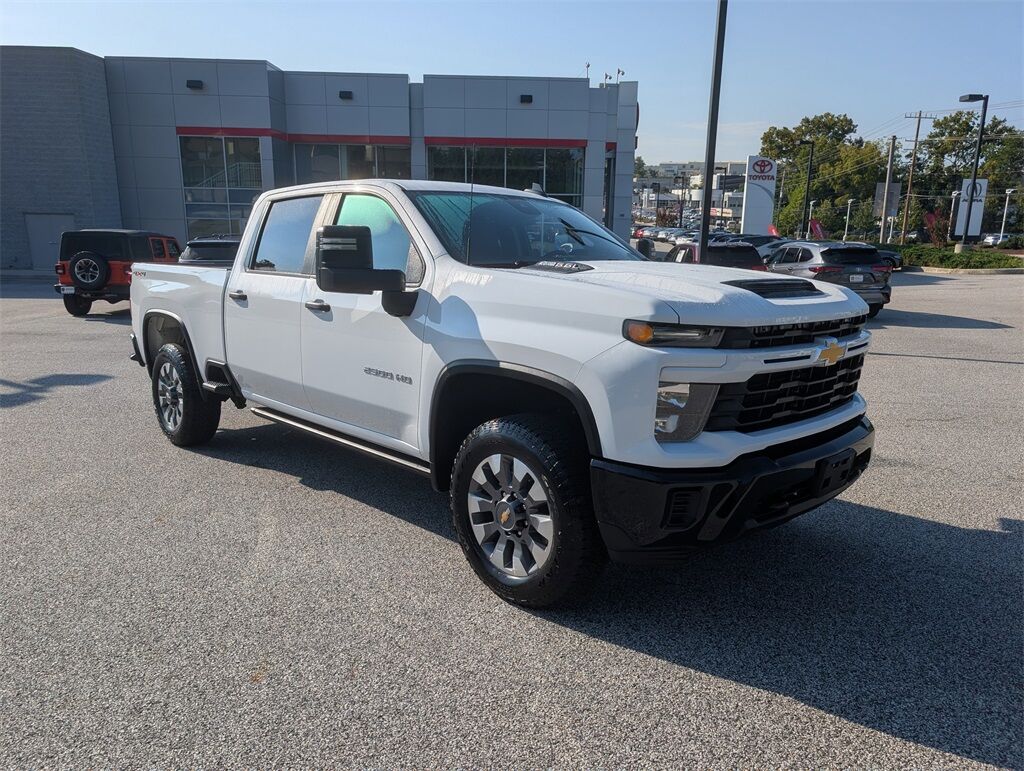 2024 Chevrolet Silverado 2500HD Custom