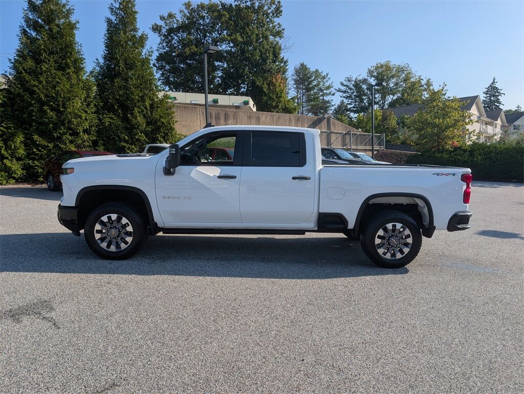 2024 Chevrolet Silverado 2500HD Custom