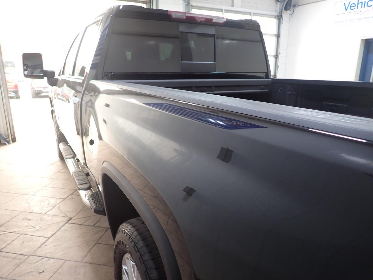 2024 Chevrolet Silverado 2500HD High Country 4WD CREW CAB LEATHER SUNROOF *DIESEL* Listowel ON