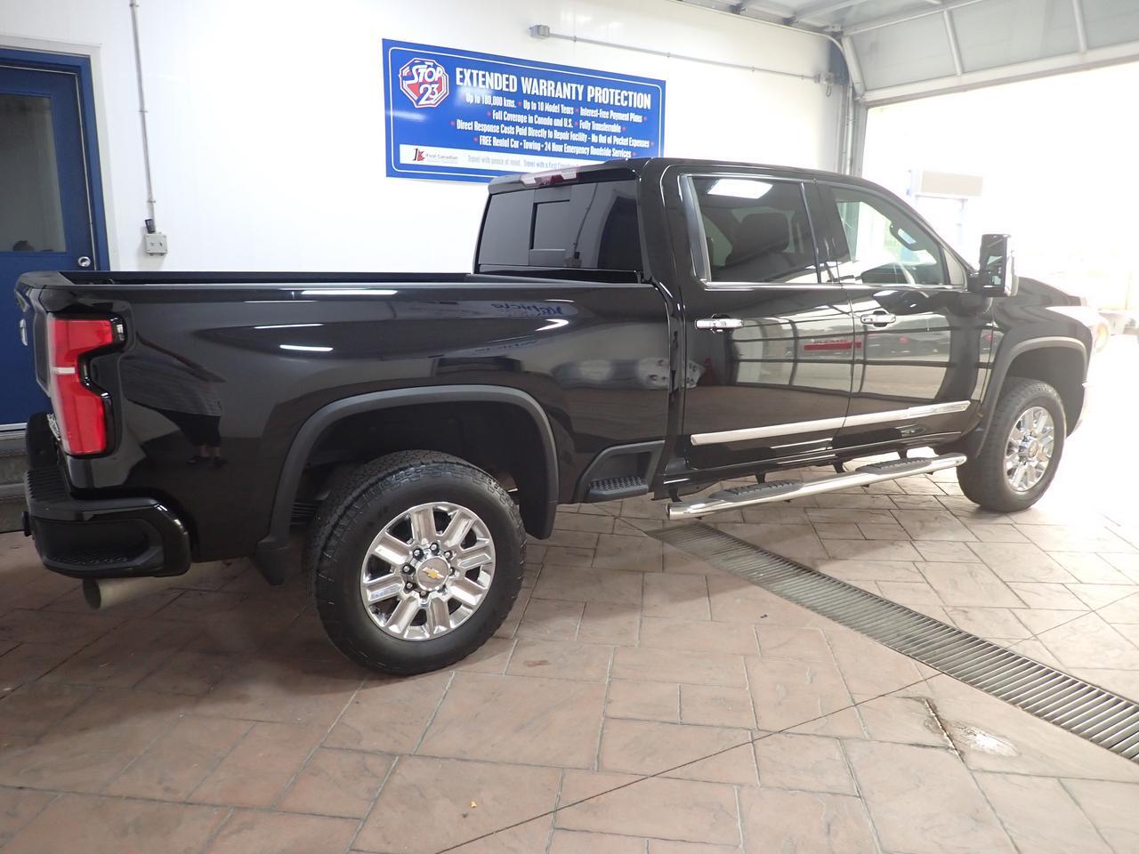 2024 Chevrolet Silverado 2500HD High Country 4WD CREW CAB LEATHER SUNROOF *DIESEL* Listowel ON