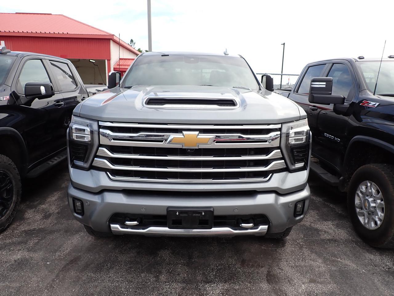 2024 Chevrolet Silverado 2500HD High Country 4WD CREW CAB Listowel ON