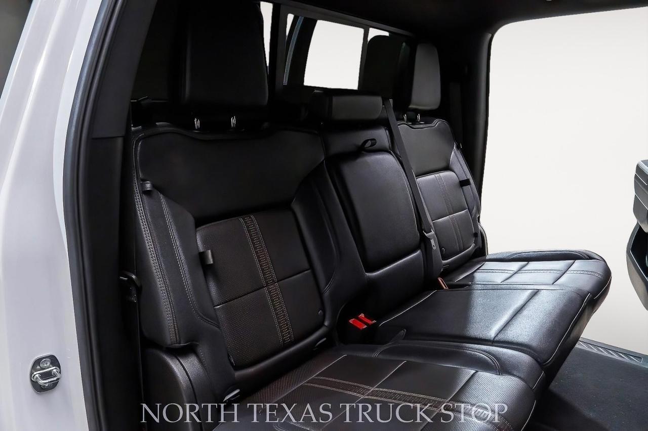 2024 Chevrolet Silverado 2500HD High Country 6.6L L8T V8 Engine 4x4 Mansfield TX