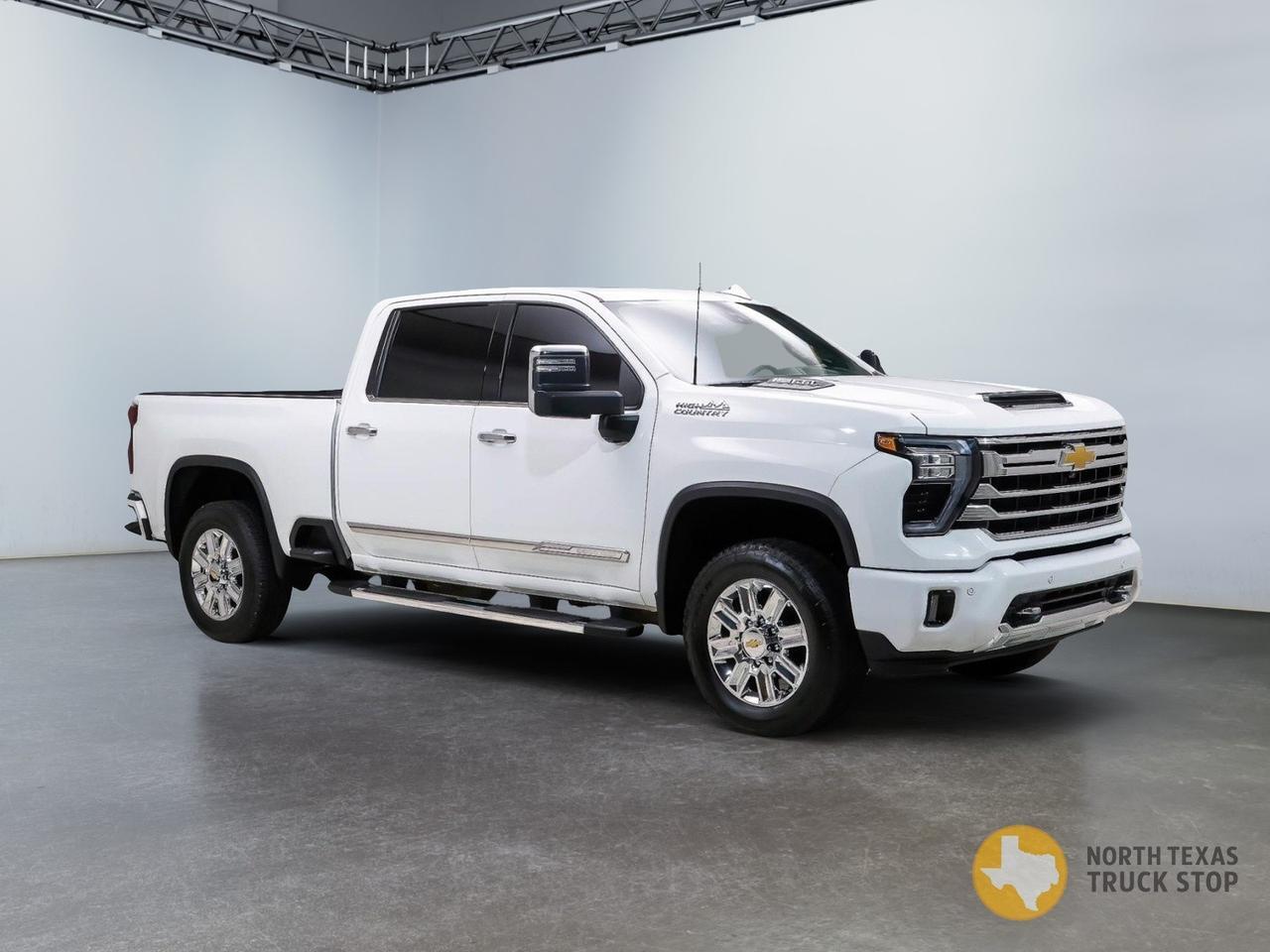 2024 Chevrolet Silverado 2500HD High Country 6.6L L8T V8 Engine 4x4