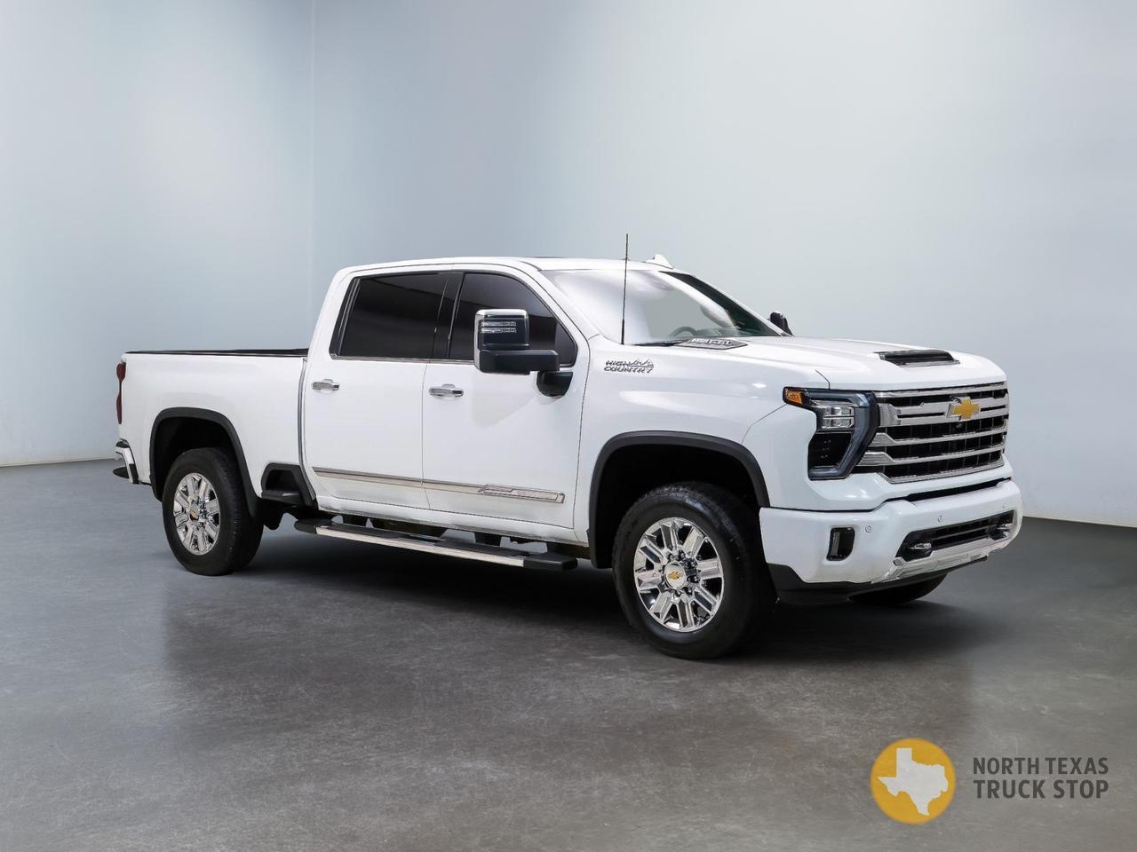 2024 Chevrolet Silverado 2500HD High Country 6.6L L8T V8 Engine 4x4