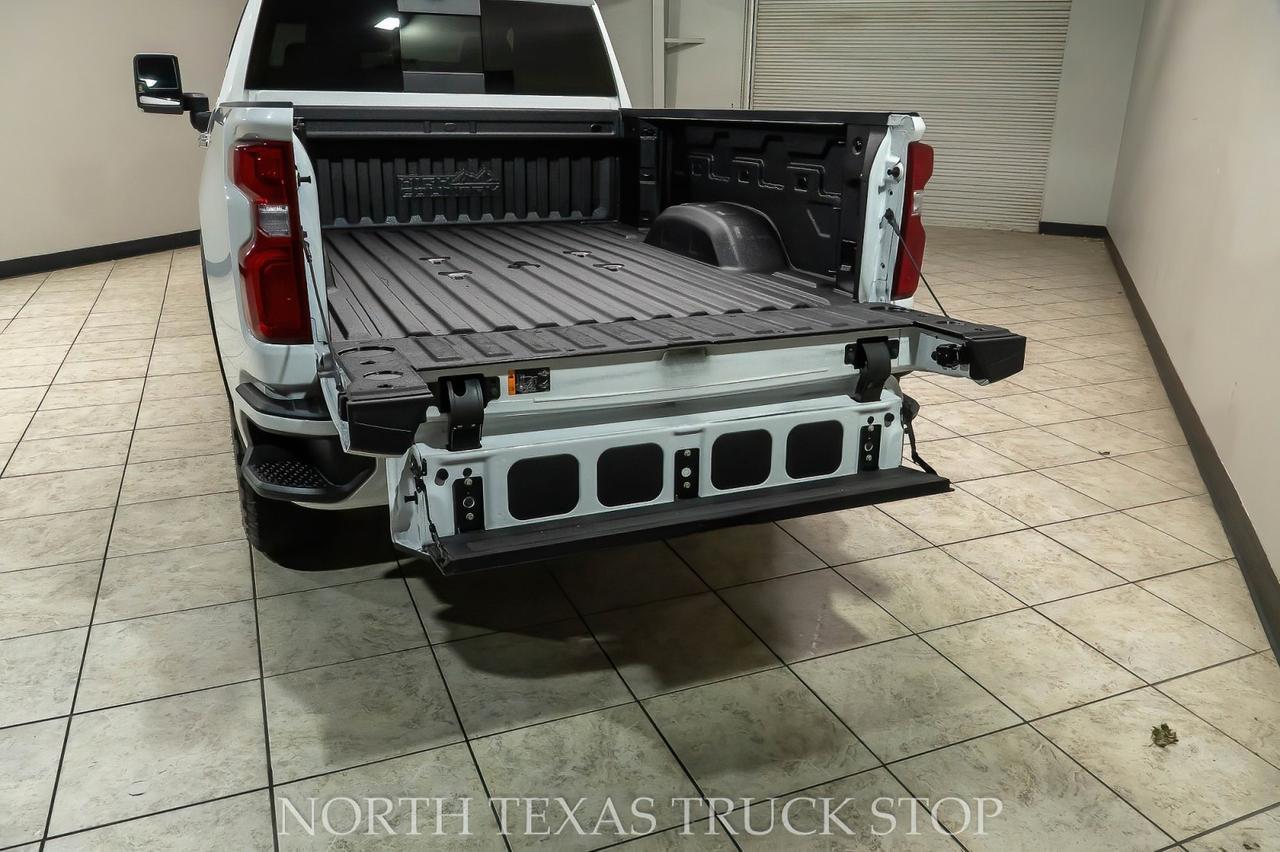 2024 Chevrolet Silverado 2500HD High Country 6.6L L8T V8 GAS Engine 4x4 Mansfield TX