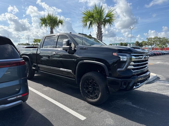2024 Chevrolet Silverado 2500HD High Country Oshkosh WI