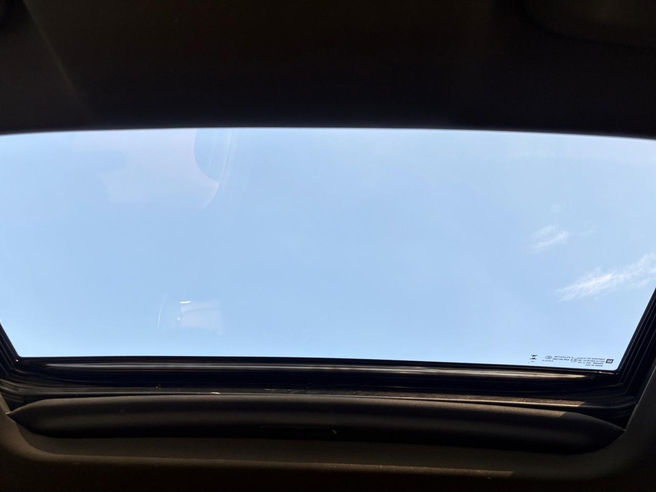 2024 Chevrolet Silverado 2500HD High Country, POWER RUNNING BOARDS, GOOSENECK/5TH WHEEL TOW PACKAGE, POWER TAILGATE, HEADS-UP DISPLAY, 360 BACKUP CAMERA, BED VIEW CAMERA, HEATED & COOLING SEATS, SUNROOF, ONLY 1 OWNER, CLEAN CARFAX, DRIVE ON THE HIGH ROAD! Virginia Beach VA