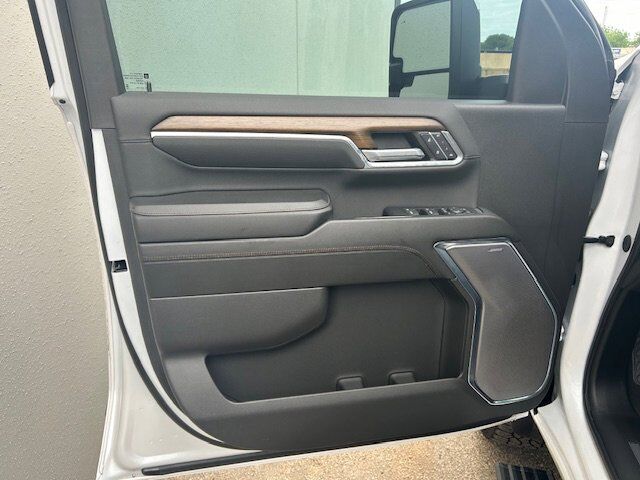 2024 Chevrolet Silverado 2500HD High Country New Braunfels TX