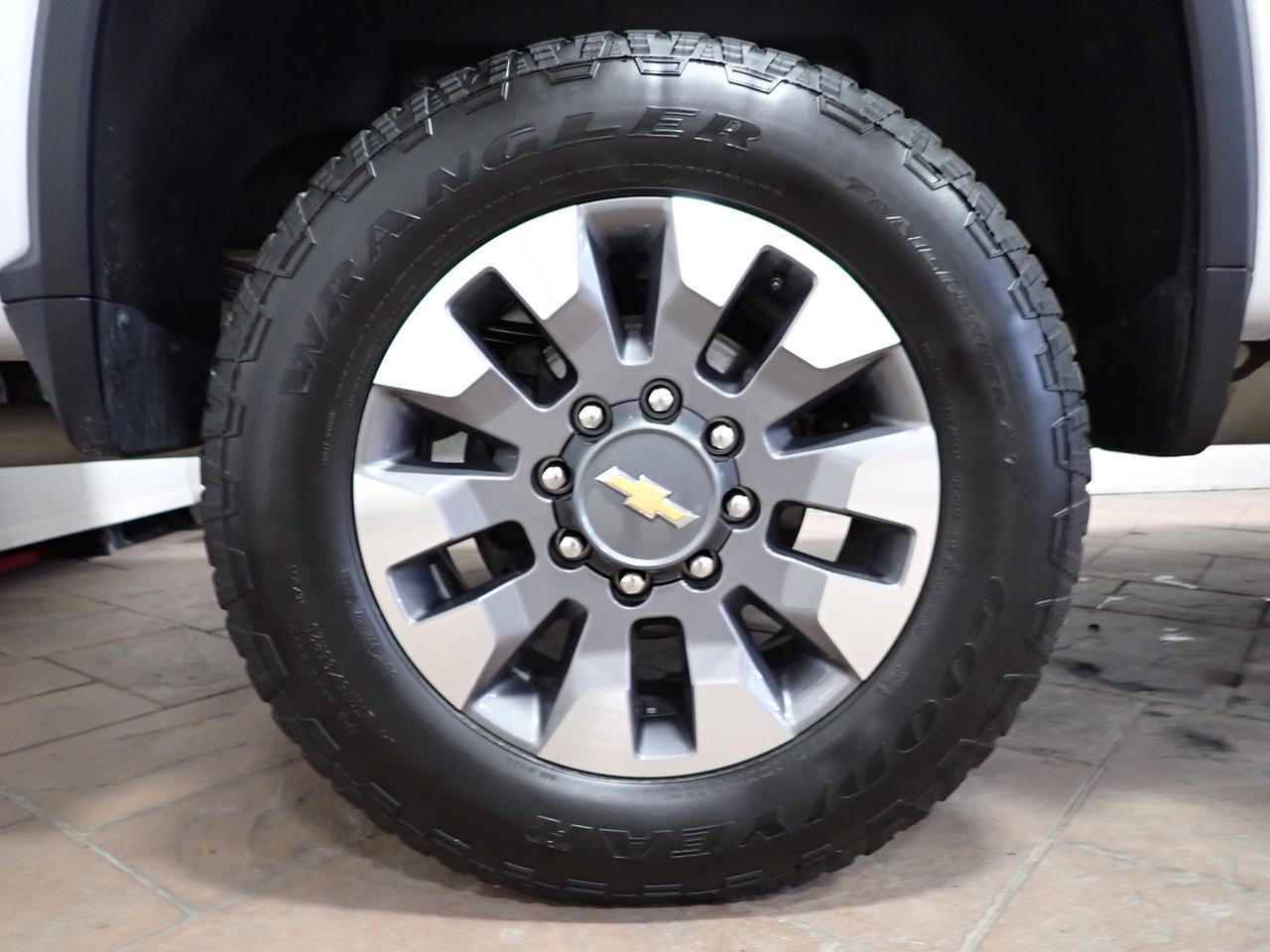 2024 Chevrolet Silverado 2500HD LT 4WD CREW CAB Listowel ON