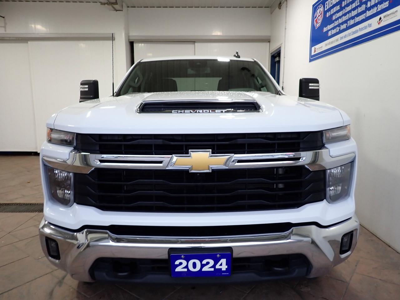2024 Chevrolet Silverado 2500HD LT 4WD CREW CAB Listowel ON
