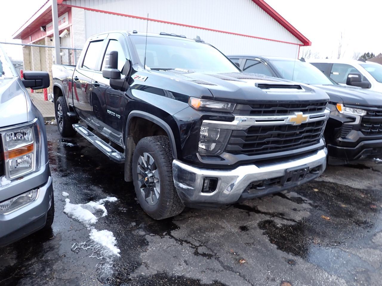 2024 Chevrolet Silverado 2500HD LT 4WD CREW CAB