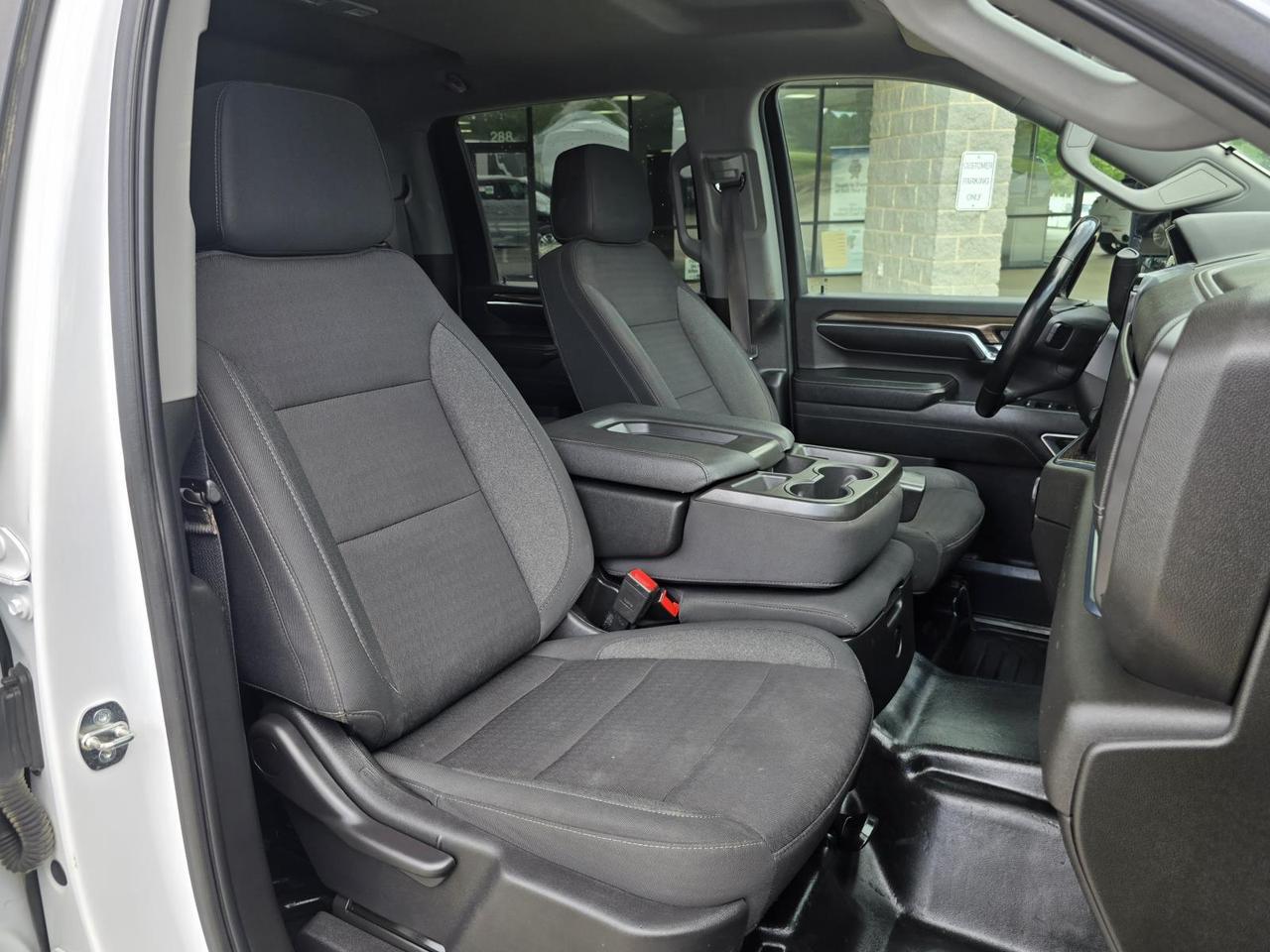 2024 Chevrolet Silverado 2500HD LT 4WD Crew Cab 8.5FT Flatbed W/Convenience Package and Power Seat Concord NC