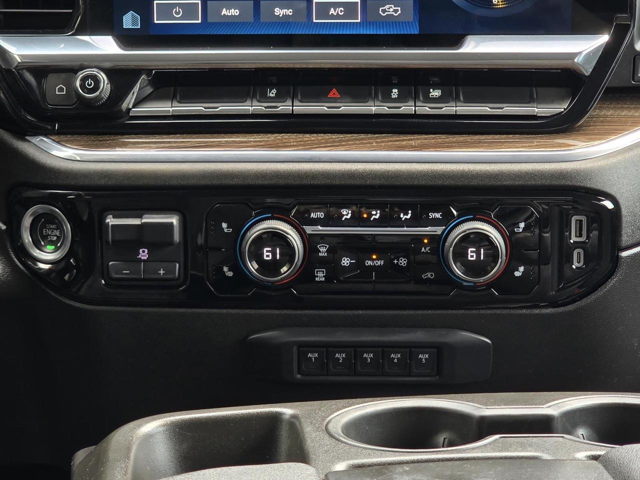 2024 Chevrolet Silverado 2500HD LT photo 22