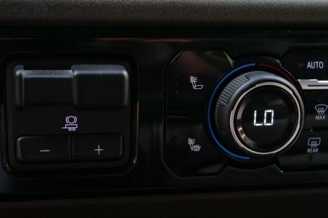 2024 Chevrolet Silverado 2500HD LT 4X4 / Convenience Package / Heat Package! High Point NC