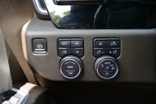 2024 Chevrolet Silverado 2500HD LT 4X4 / Convenience Package / Heat Package! High Point NC