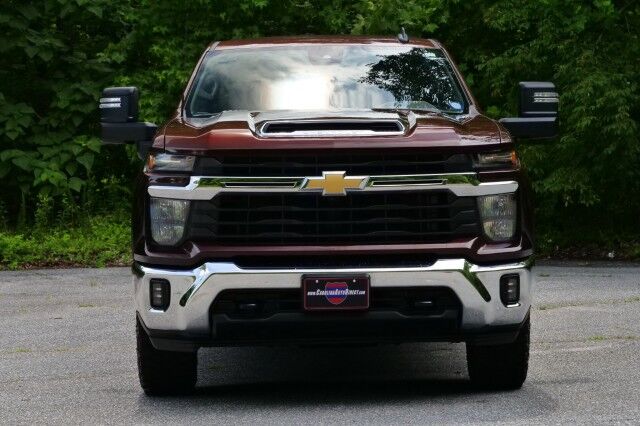 2024 Chevrolet Silverado 2500HD LT 4X4 / Convenience Package / Heat Package! High Point NC