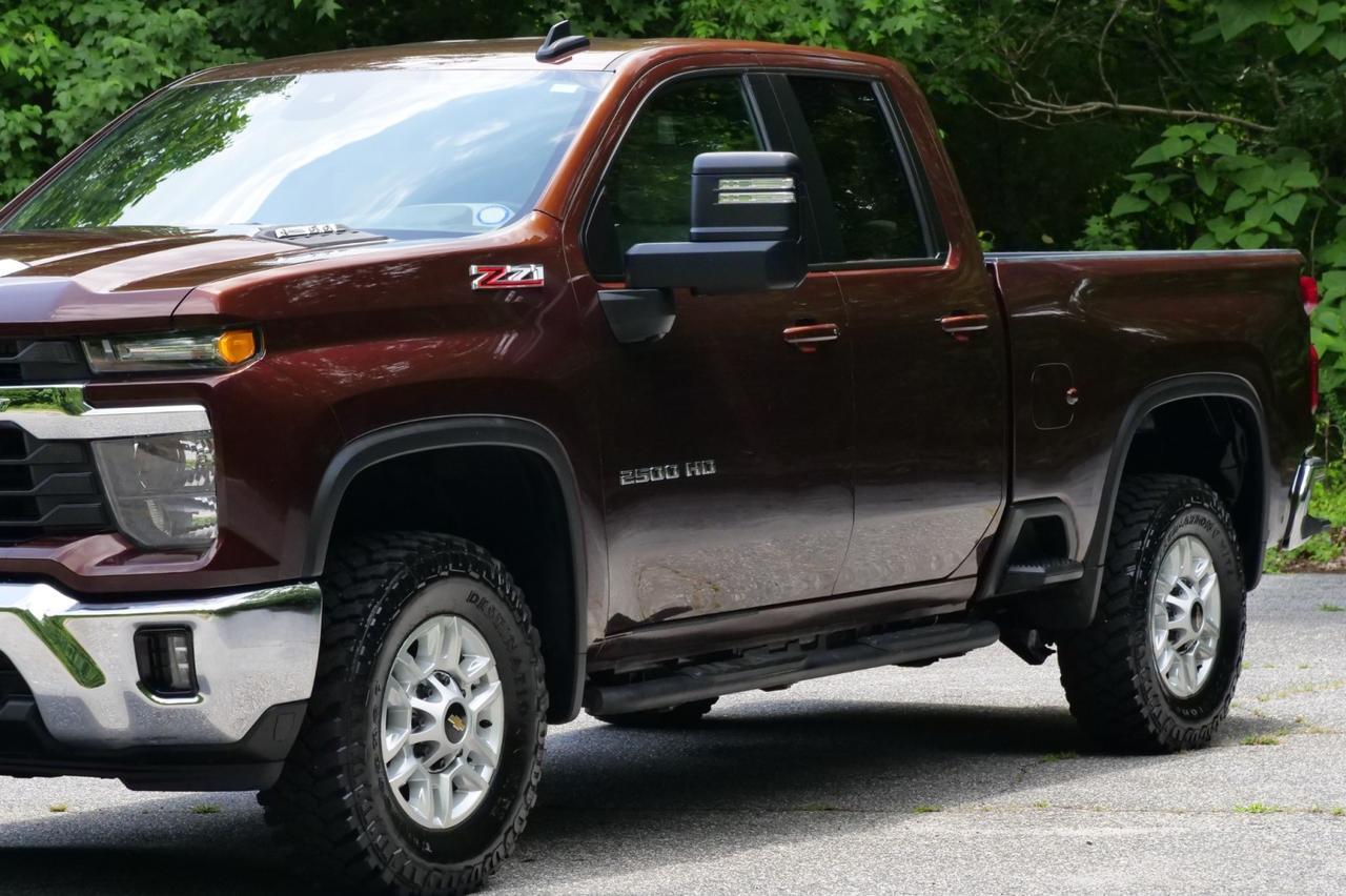 2024 Chevrolet Silverado 2500HD LT 4X4 / Convenience Package / Heat Package! Lincolnton NC