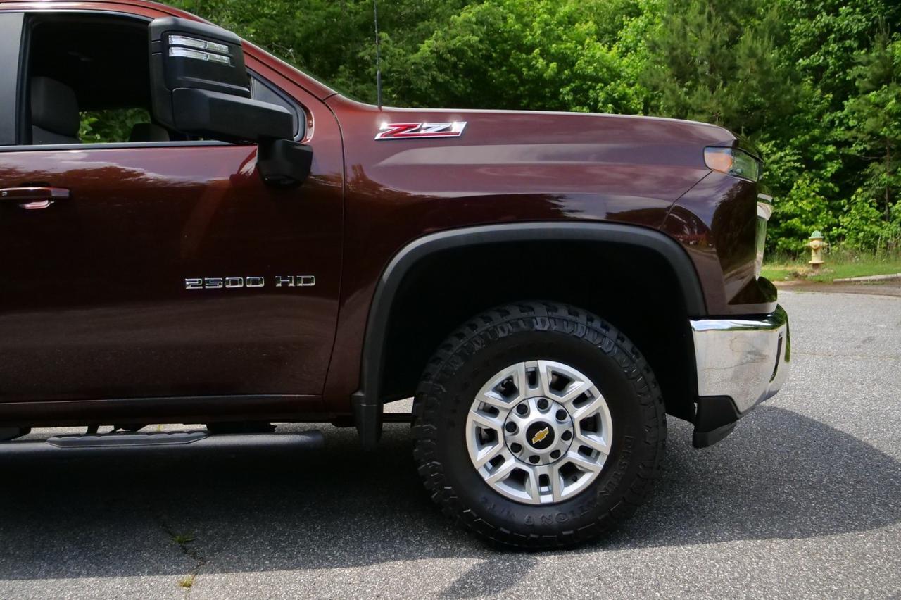 2024 Chevrolet Silverado 2500HD LT 4X4 / Convenience Package / Heat Package! Lincolnton NC