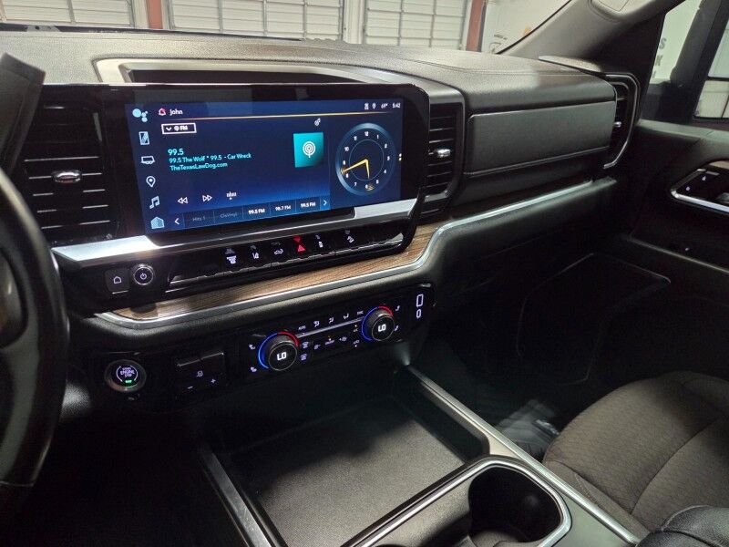 2024 Chevrolet Silverado 2500HD LT 6.6L Duramax Diesel Gooseneck GPS Camera Toyo Tires FREE WARRANTY Arlington TX