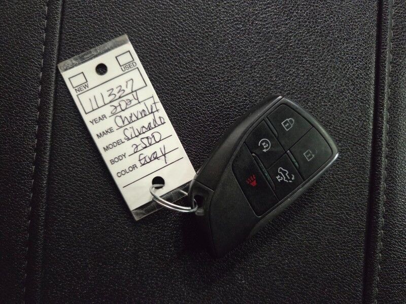 2024 Chevrolet Silverado 2500HD LT 6.6L Duramax Diesel Gooseneck GPS Camera Toyo Tires FREE WARRANTY Arlington TX