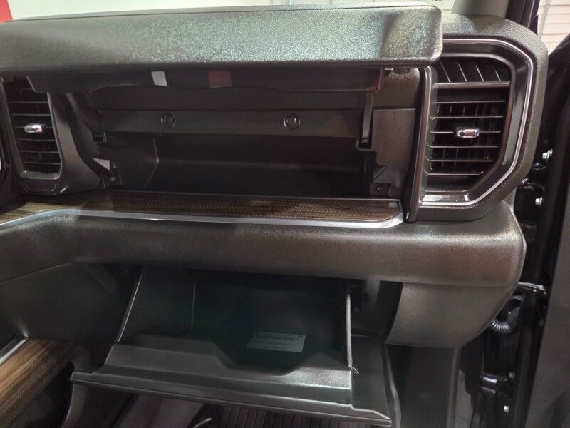 2024 Chevrolet Silverado 2500HD LT 6.6L Duramax Diesel Gooseneck GPS Camera Toyo Tires FREE WARRANTY Arlington TX