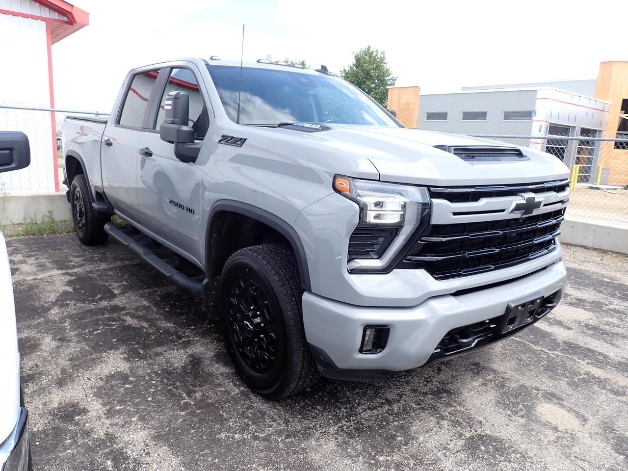 2024 Chevrolet Silverado 2500HD LT CREW CAB 4WD