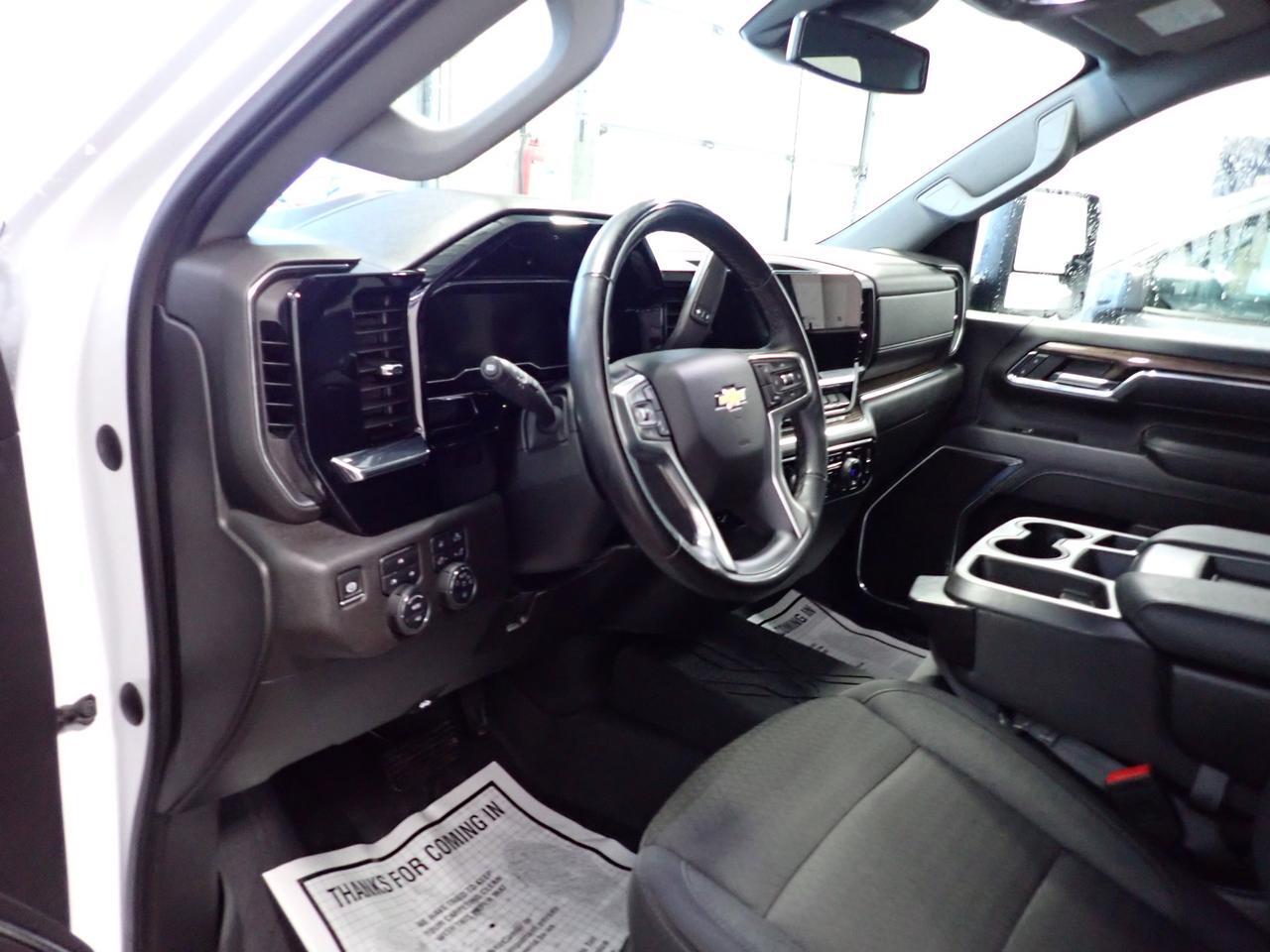 2024 Chevrolet Silverado 2500HD LT CREW CAB 4WD Listowel ON