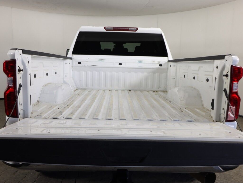 2024 Chevrolet Silverado 2500HD LT Duramax 6.6 Turbo-Diesel Crew Cab 159 LT 4WD Maumee OH