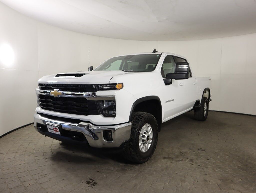 2024 Chevrolet Silverado 2500HD LT Duramax 6.6 Turbo-Diesel Crew Cab 159 LT 4WD Maumee OH