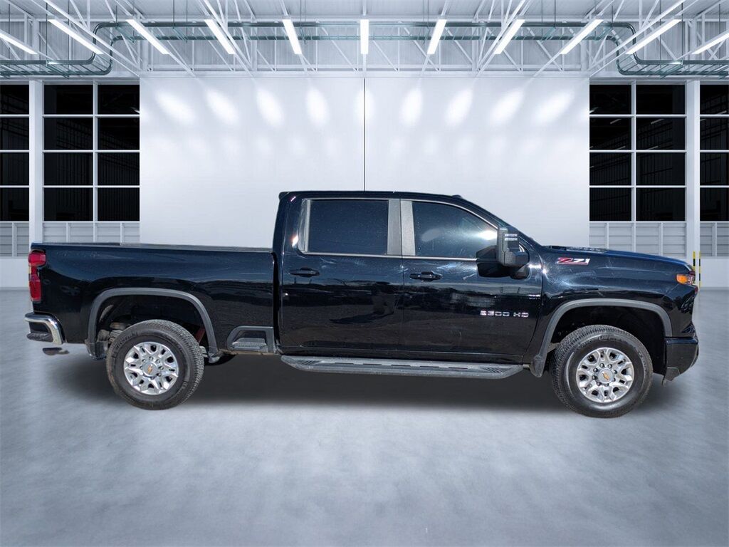 2024 Chevrolet Silverado 2500HD LT