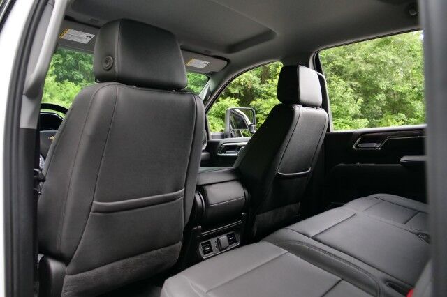 2024 Chevrolet Silverado 2500HD LTZ 4X4 / Heated Seats / Duramax Turbo Diesel! High Point NC