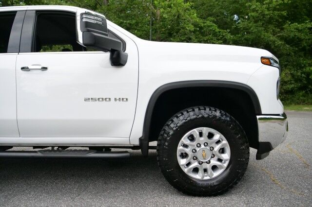 2024 Chevrolet Silverado 2500HD LTZ 4X4 / Heated Seats / Duramax Turbo Diesel! High Point NC