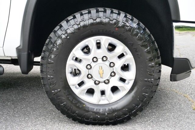 2024 Chevrolet Silverado 2500HD LTZ 4X4 / Heated Seats / Duramax Turbo Diesel! High Point NC