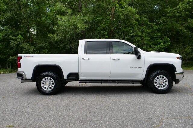 2024 Chevrolet Silverado 2500HD LTZ 4X4 / Heated Seats / Duramax Turbo Diesel! High Point NC