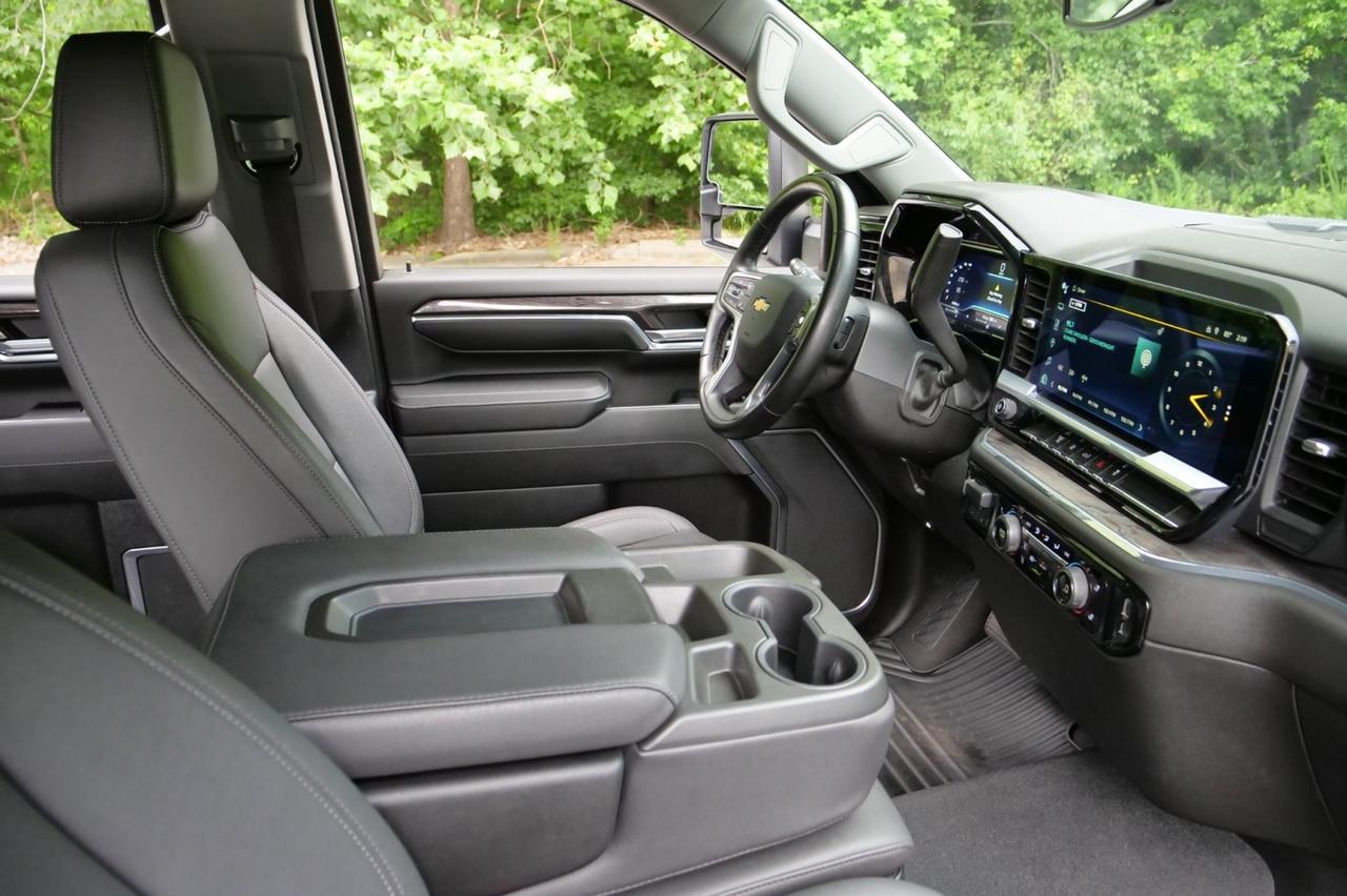 2024 Chevrolet Silverado 2500HD LTZ 4X4 / Heated Seats / Duramax Turbo Diesel! Lincolnton NC