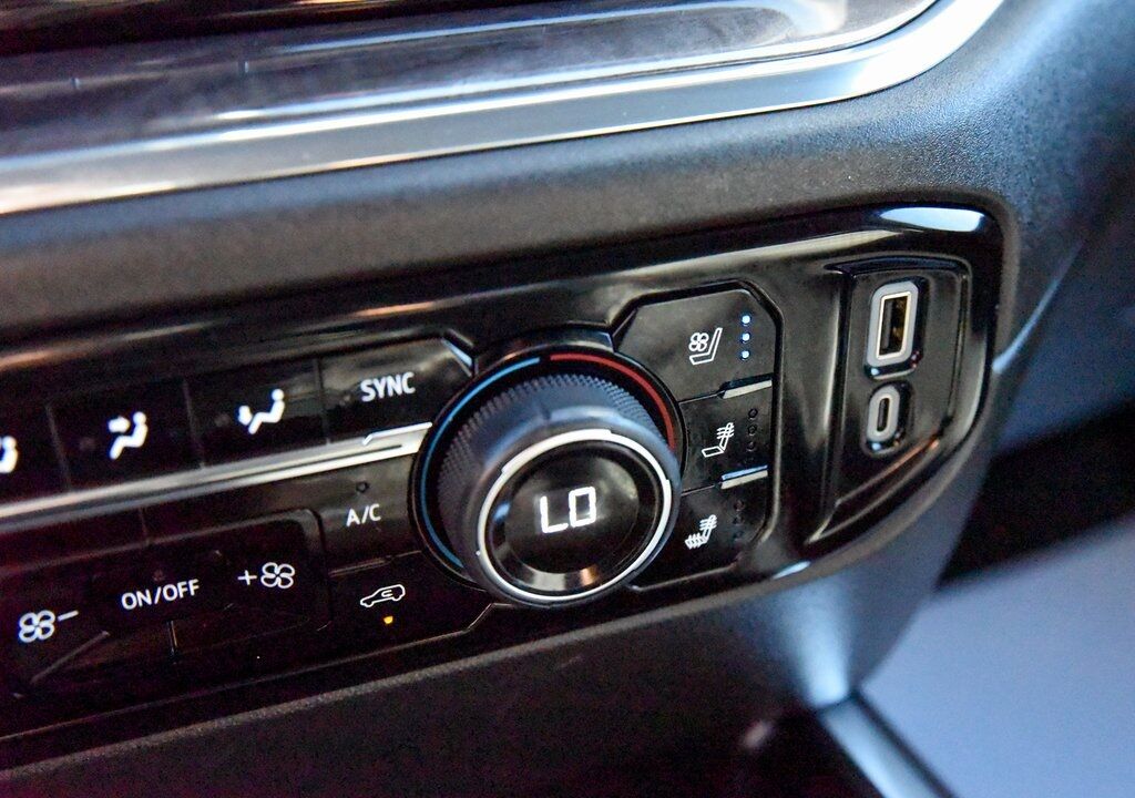 2024 Chevrolet Silverado 2500HD LTZ Akron