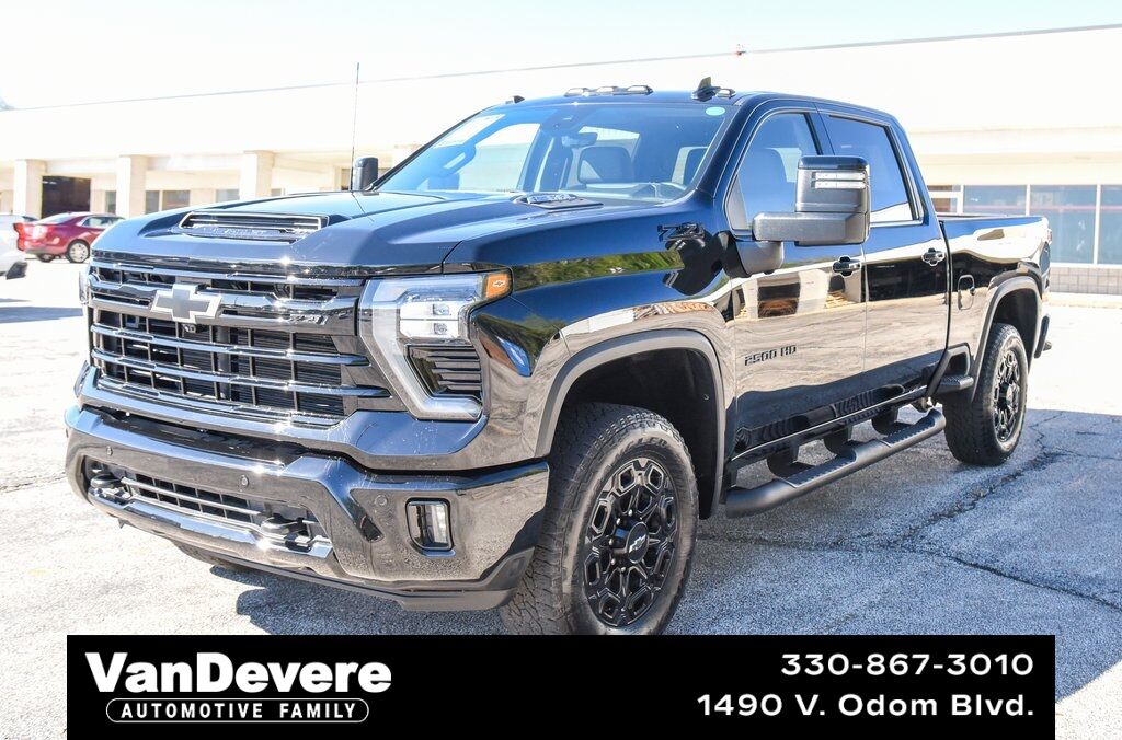 Used 2024 Chevrolet Silverado 2500HD LTZ 4WD