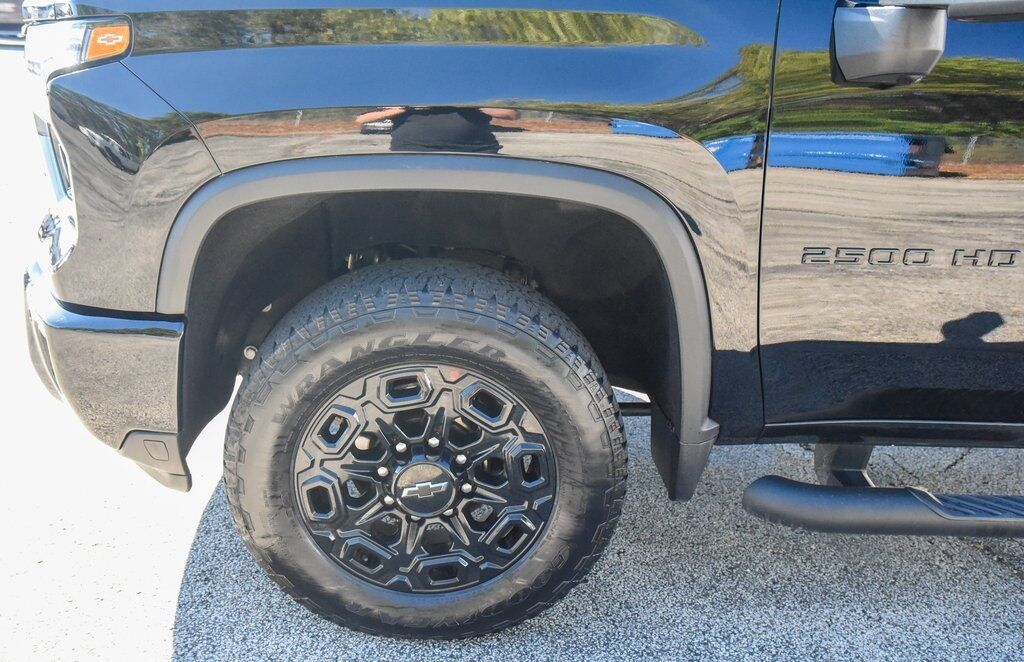 2024 Chevrolet Silverado 2500HD LTZ Akron