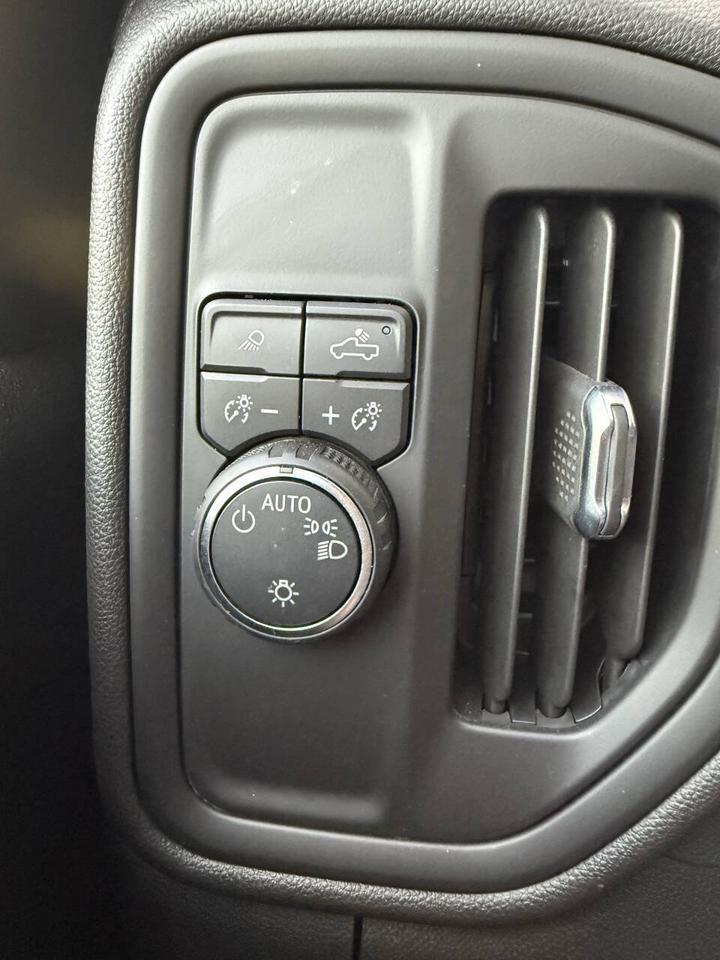 2024 Chevrolet Silverado 2500HD Work Truck 4x2 4dr Crew Cab LB Eldridge IA