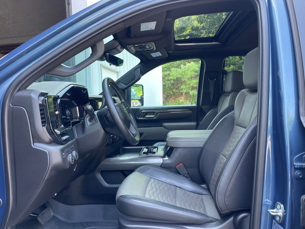 2024 Chevrolet Silverado 2500HD ZR2 Orange MA