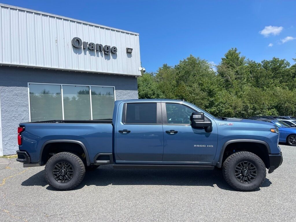2024 Chevrolet Silverado 2500HD ZR2 Orange MA